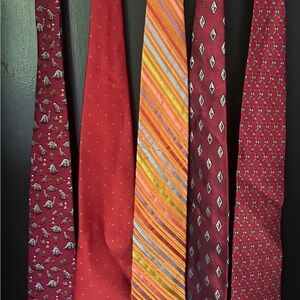 Elegant Red and Orange Men's Ties Set